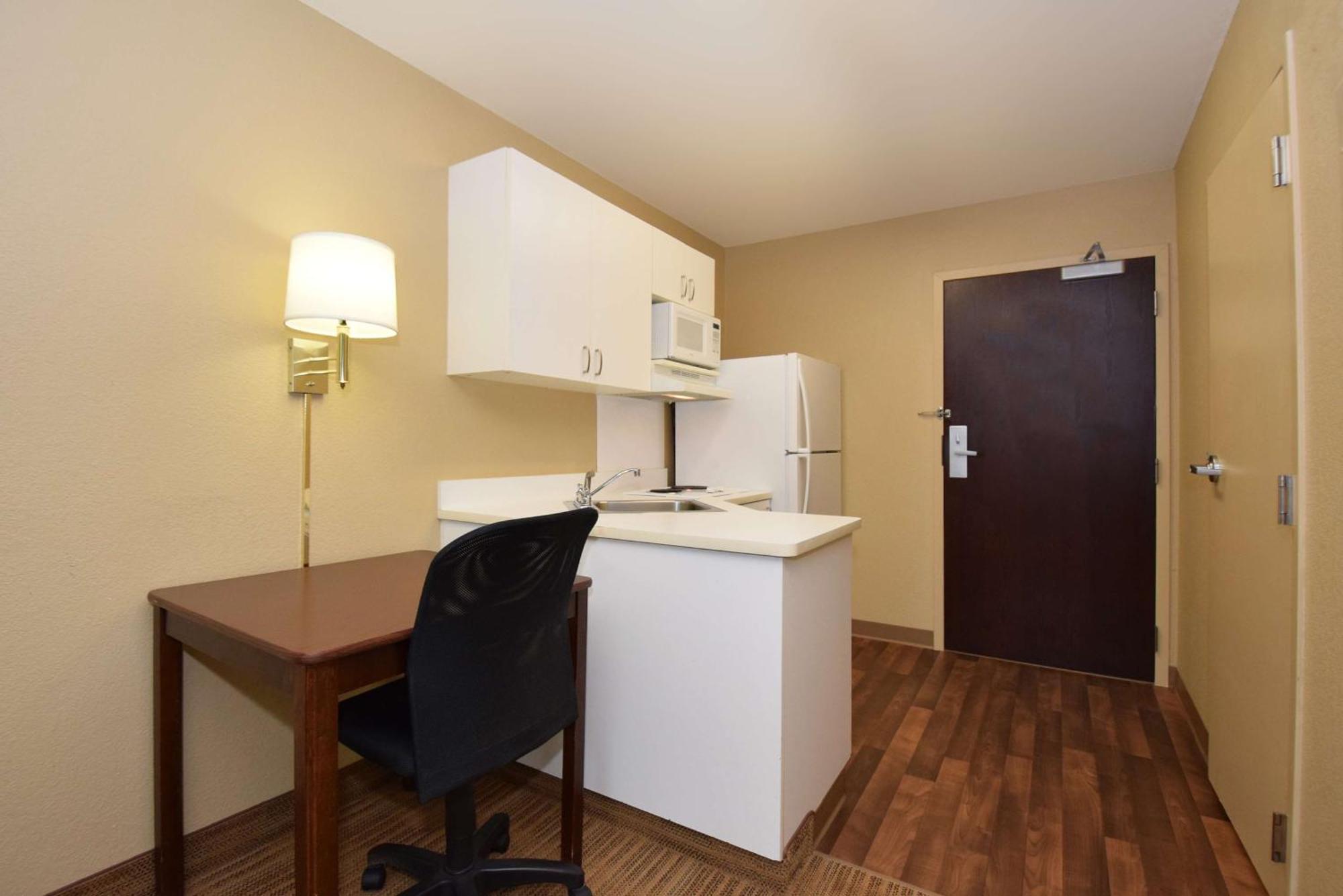 Extended Stay America Suites - White Plains - Elmsford Zewnętrze zdjęcie